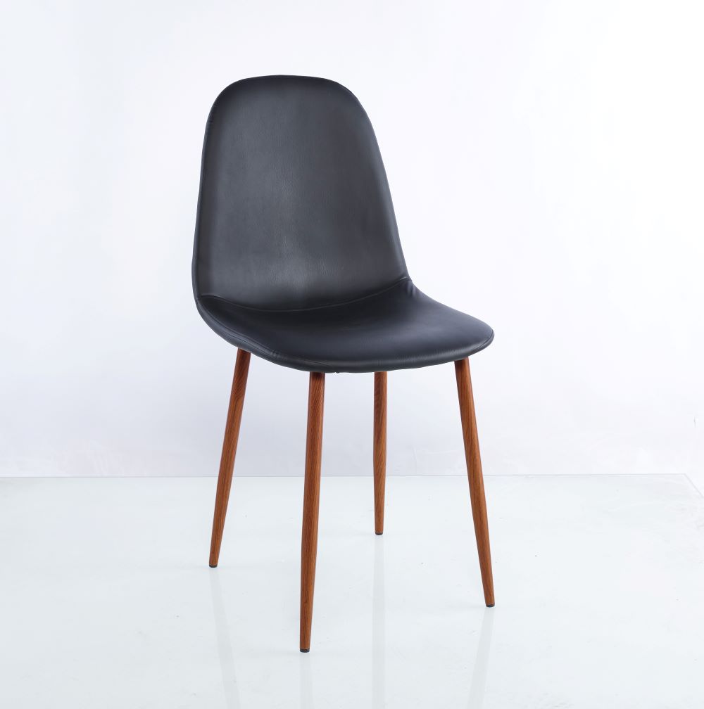 Combo Volterra, Caramelo y Negro, incluye mesa comedor 120 y dos sillas sin brazo y dos sitials con brazo